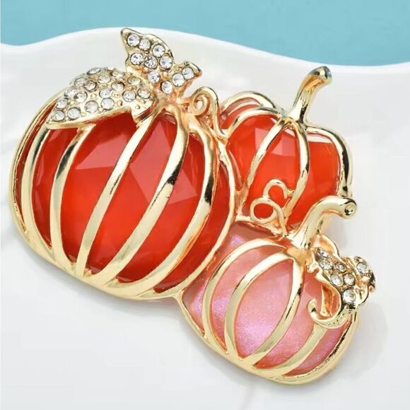No Brand Jewelry - Fall Halloween Rhinestone Crystal Pumpkin Womens Casual Gold Enamel Brooch Pin